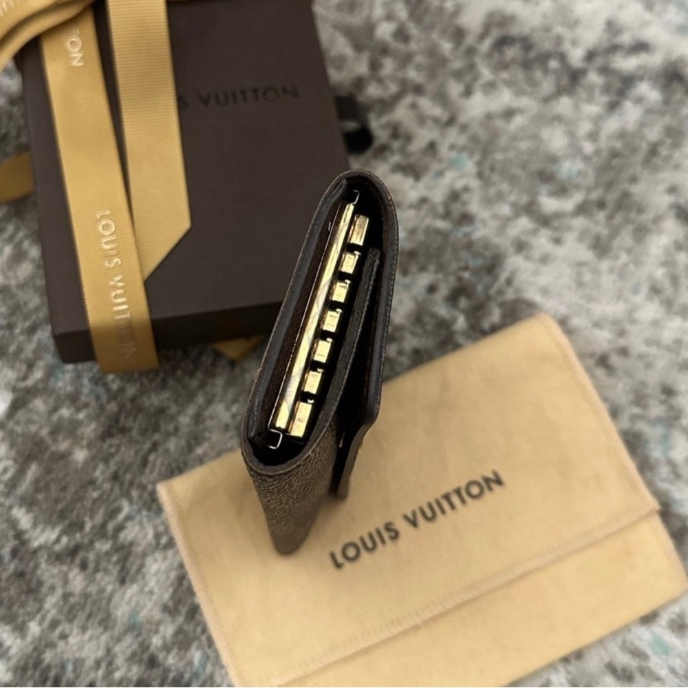 Louis Vuitton 6-Key Holder Damier Ebene - Picture 7 of 8